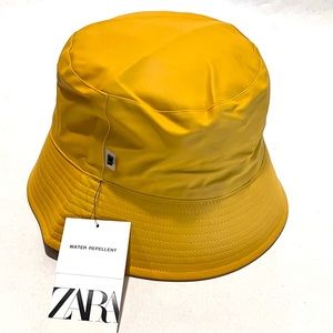Zara Water Repellent Bucket Hat Size Medium Yellow